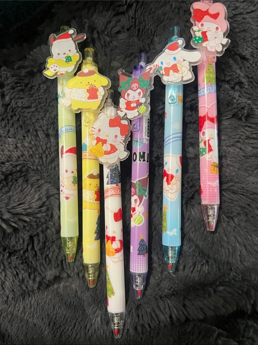 Set of 6 holiday Sanrio character pens - Christmas in July!